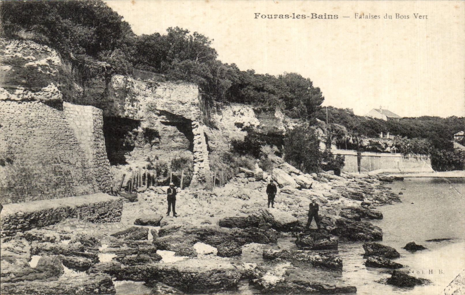 CPA Fouras Les Bains Falaises du Bois Vert
