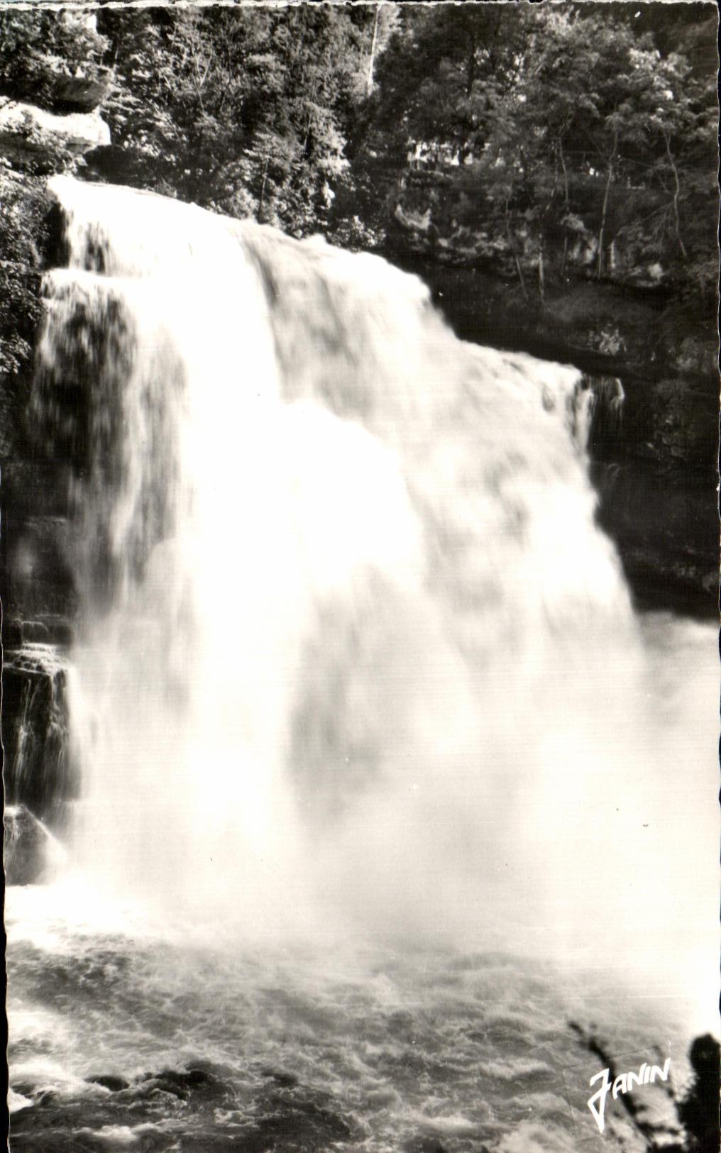 Sauf du Doubs — Frontière Franco-Suisse — Éditions PHOTO JANIN