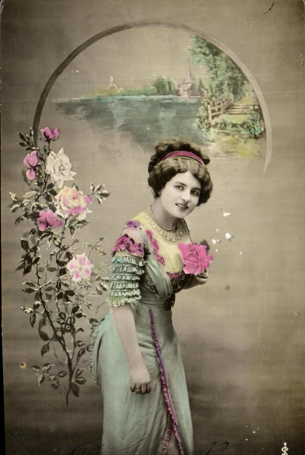 CPA Fantaisie Femme 