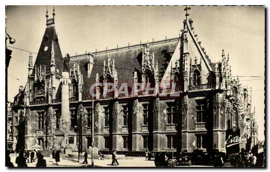 CPA Rouen Palais de Justice et Monument aux Morts