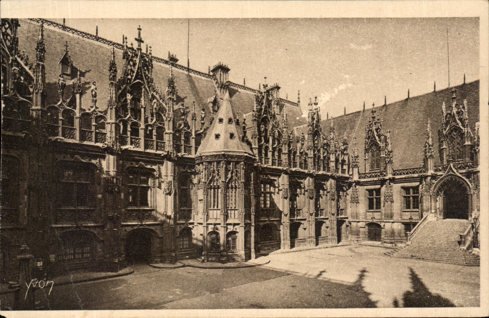 CPA Rouen Le Palais de Justice Construit en 1499 sous Louis XII