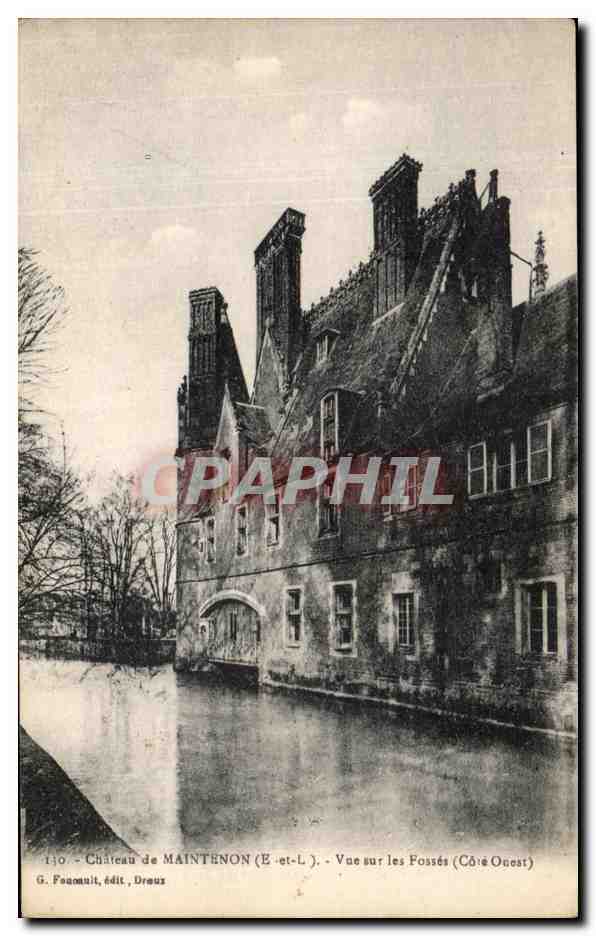 Château de MAINTENON (E-et-L) — Vue sur les Fossés (Côté Ouest) — G. Foamuit, édit. Dreux