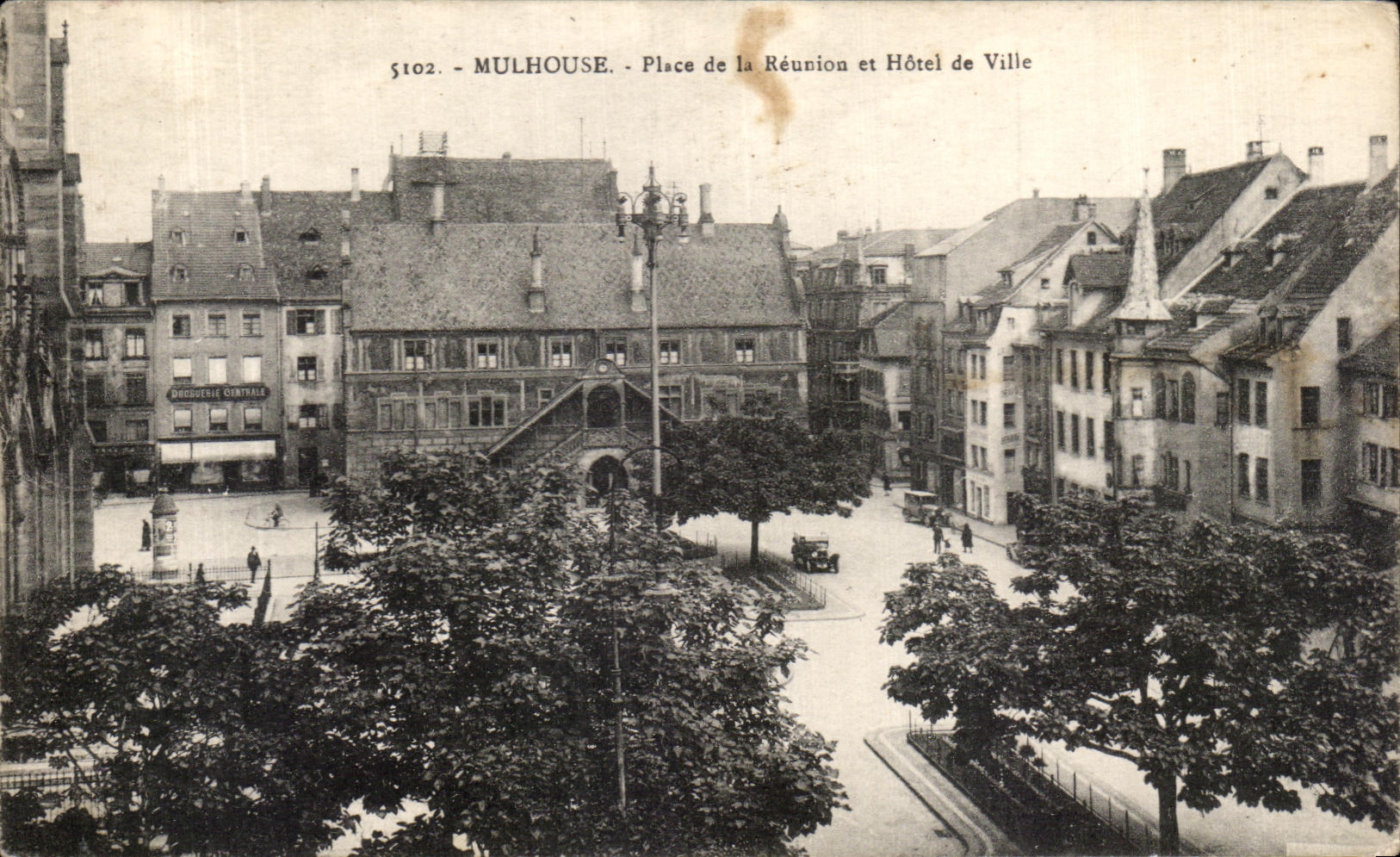 CPA Mulhouse Place de la Reunion et Hotel de Ville