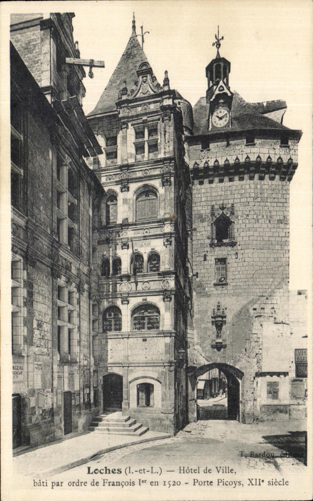 CPA Loches Hotel De Ville Bati Par Ordre De Francois 1er Porte Picoys