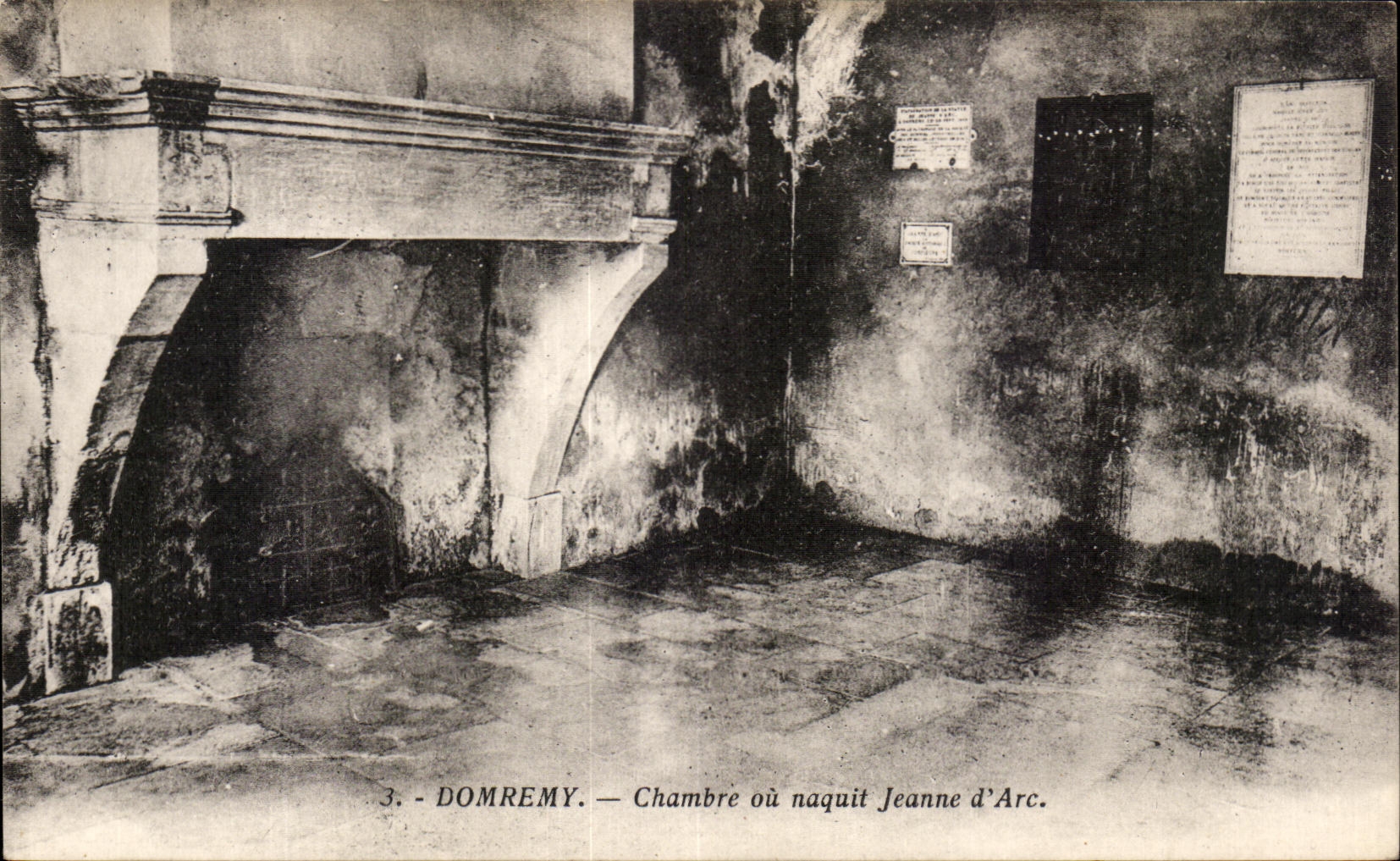 Domrémy — Chambre où naquit Jeanne d'Arc — Phototype Daniel Mirecourt