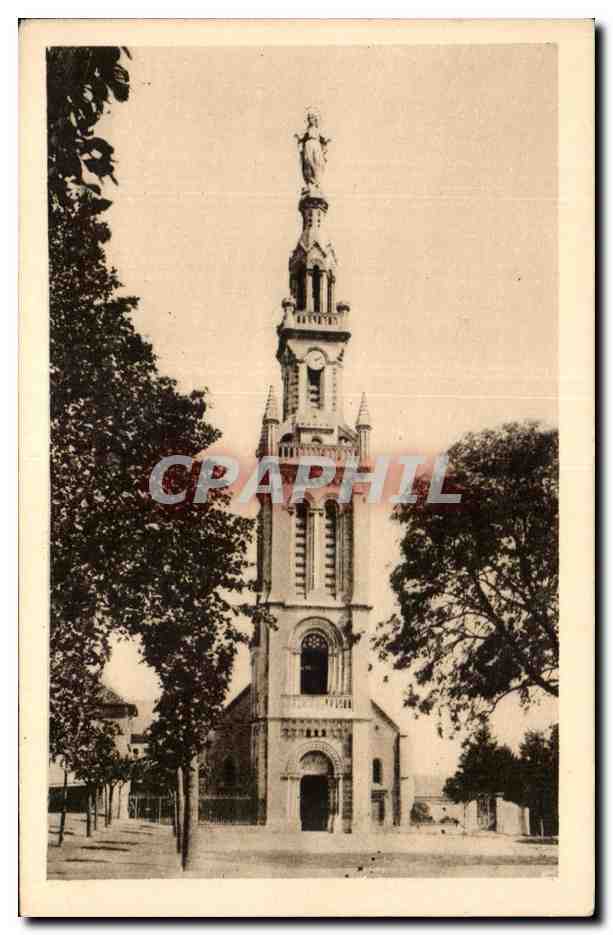 Église de Pray - Tour (45 m) et statue de la Vierge (7 m) — Collection artistique des Chapelains