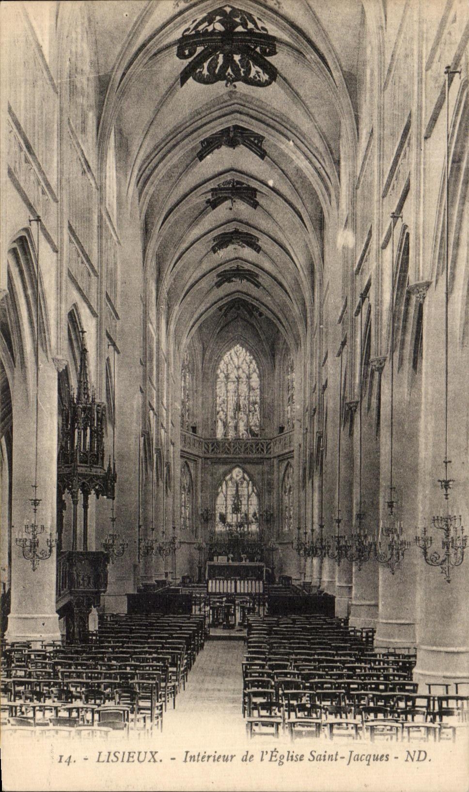 CPA Lisieux Interieur De l'Eglise Saint Jacques