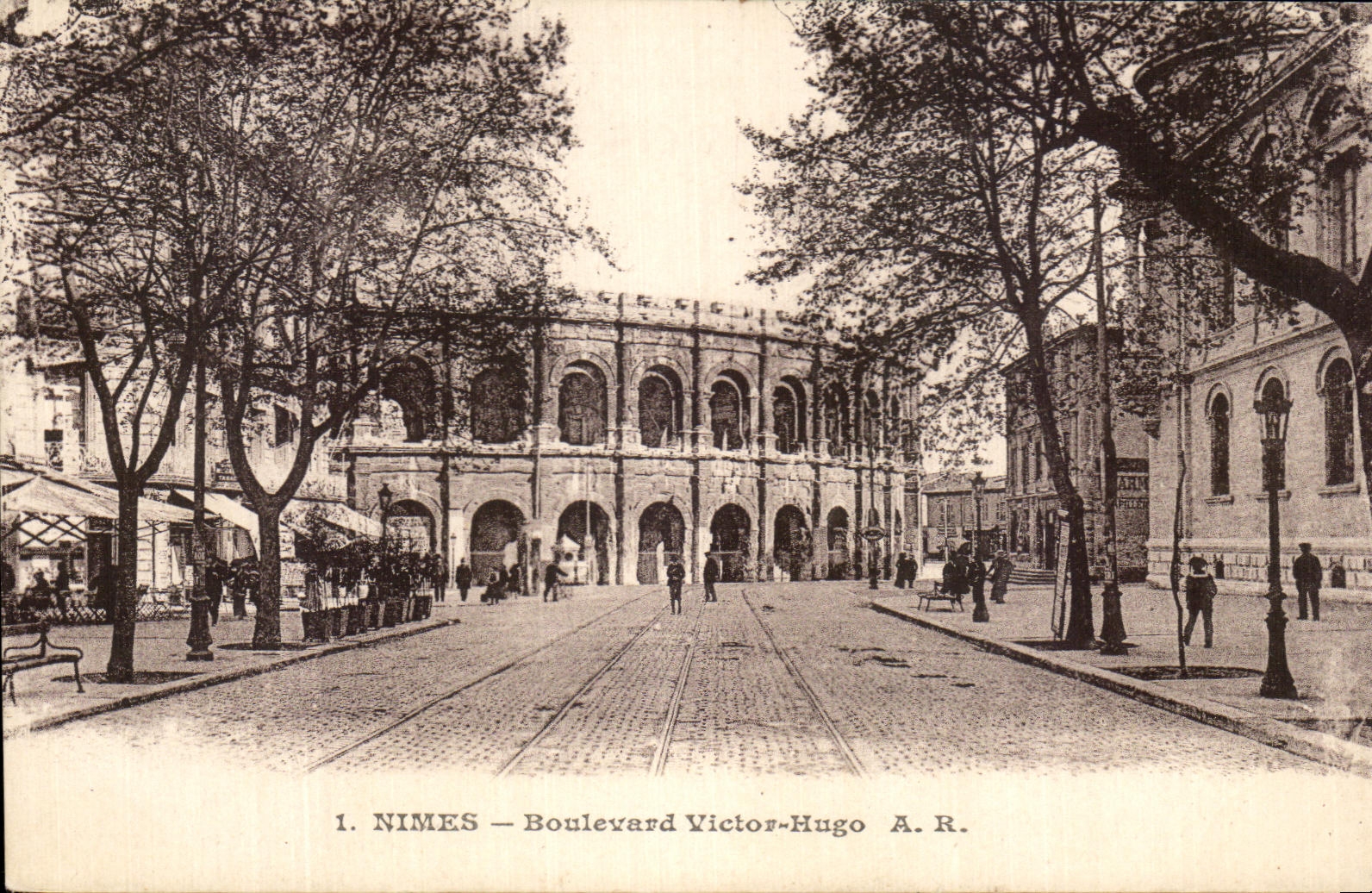 CPA Nimes Boulevard Victor Hugo