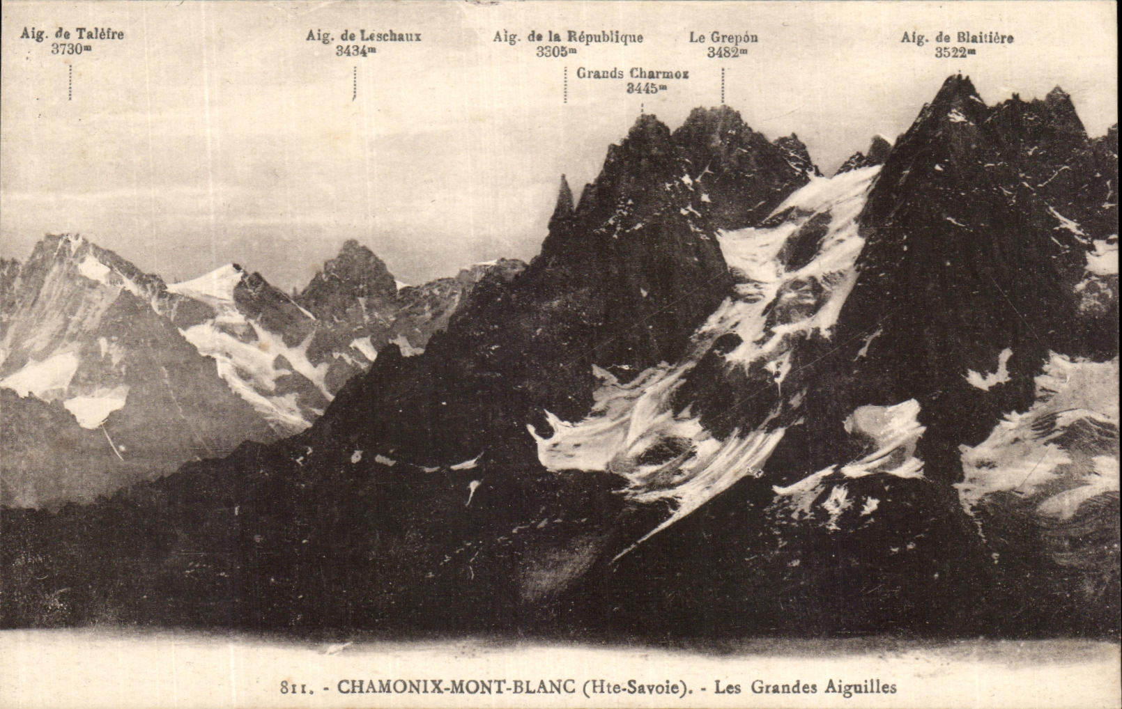 CPA Chamonix Mont Blanc Les Grandes Aiguilles