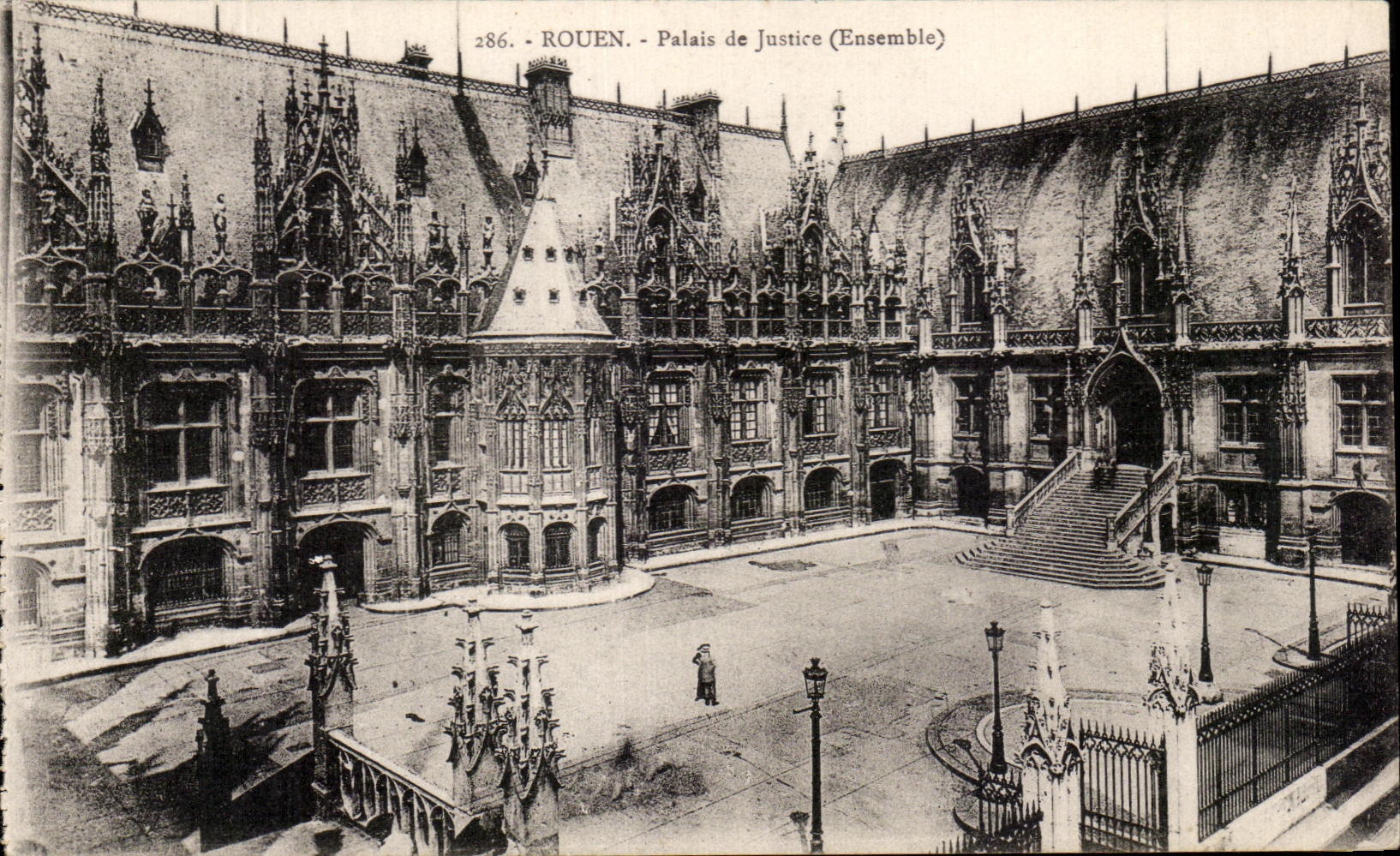 CPA Rouen Palais de Justice