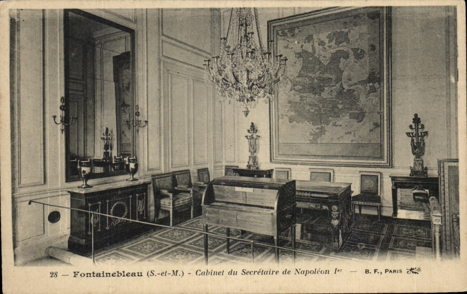Fontainebleau (S.-et-M.) - Zimmer des Sekretärs von Napoleon I. — B.F., PARIS
