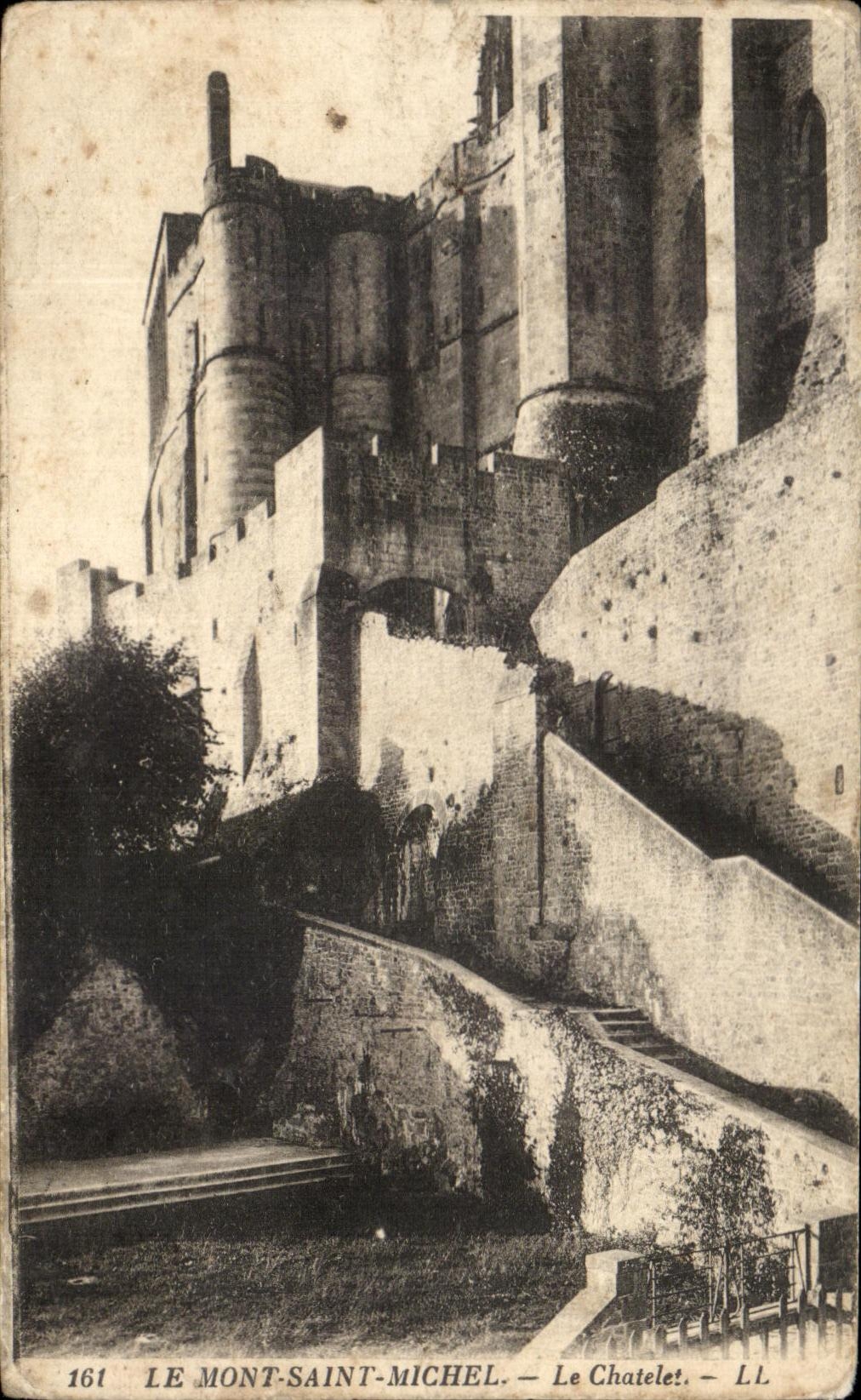 Le Mont-Saint-Michel — Le Châtelet — LL