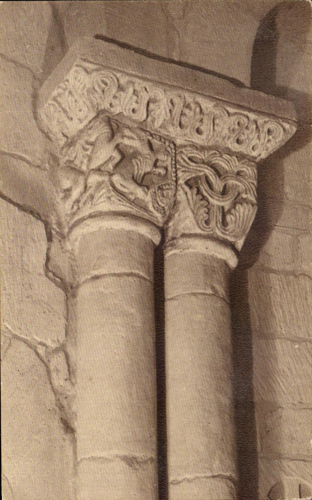Carsac-de-Carlux — Capital of the Choir (12th century) — Photo F. WINDELS, Montignac