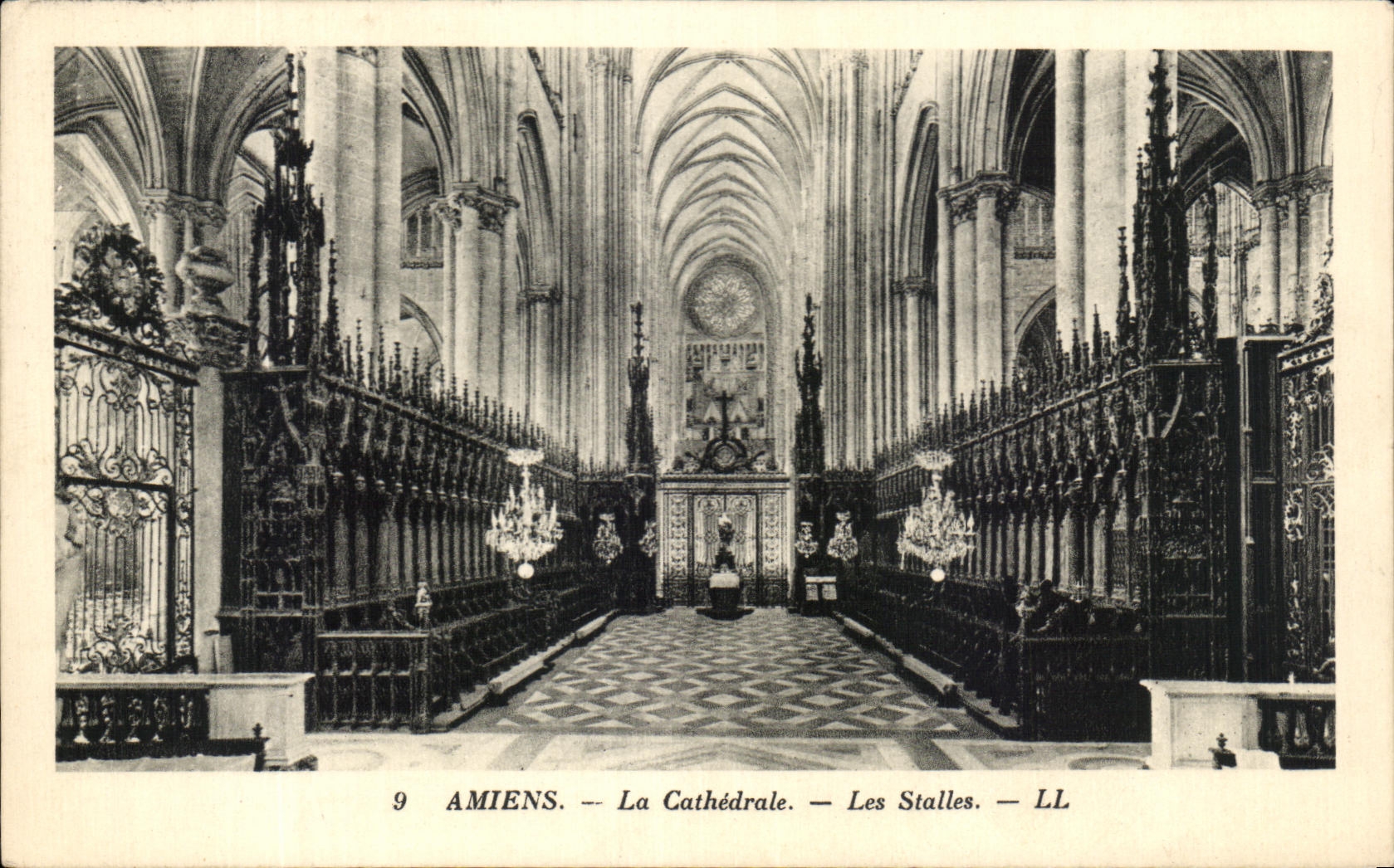 Amiens — La Cathédrale — Les Stalles — LL