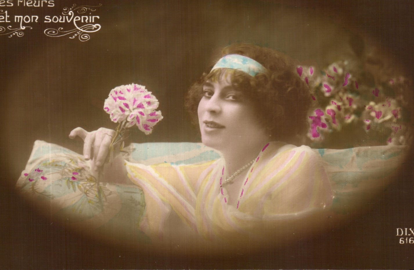 CPA Fantaisie Femme 