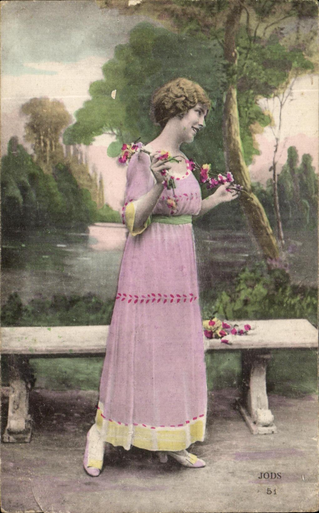 CPA Fantaisie Femme