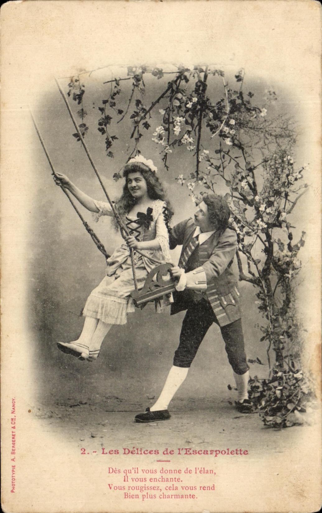 CPA Fantaisie Femme Les delices de l'Escarpolette 