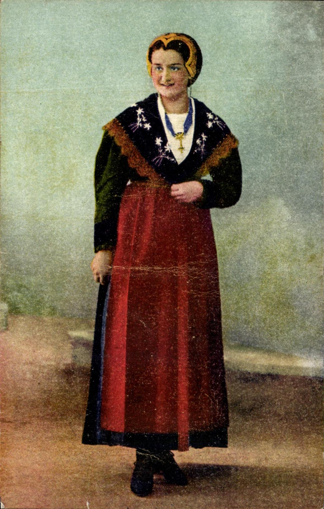 Femme en costume de Sare — Tarentaise — Collection 'La Plus Belle' — n°6