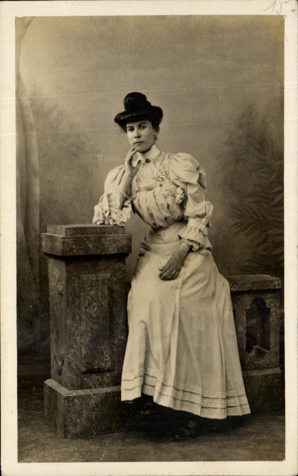 CPA Fantaisie Femme 
