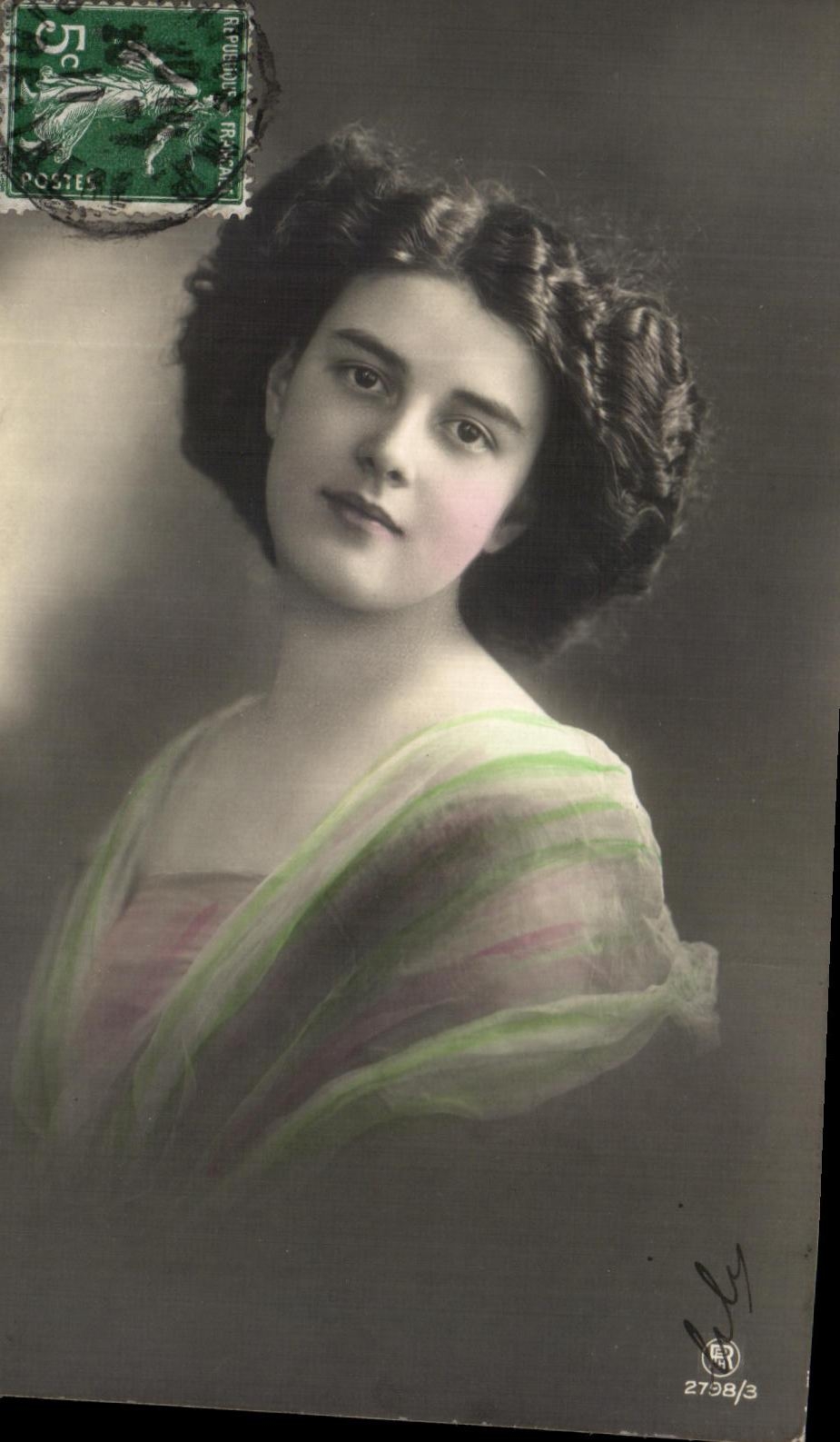 CPA Fantaisie Femme 