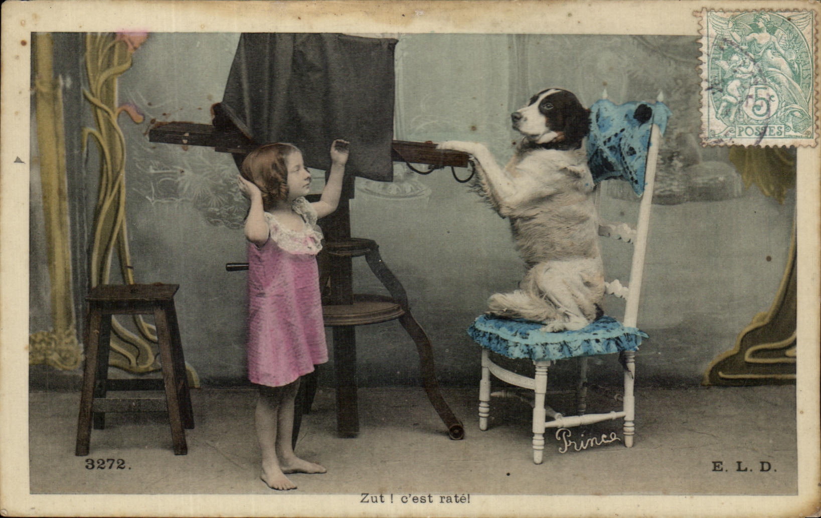 CPA Fantaisie Enfant et chien 