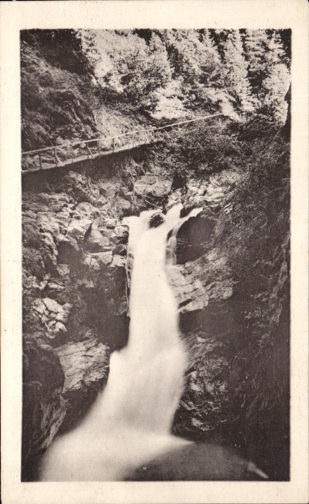 Gorges de la Diosaz - Cascade des Danses — Servoz, Haute-Savoie — Edit. J. Bradley