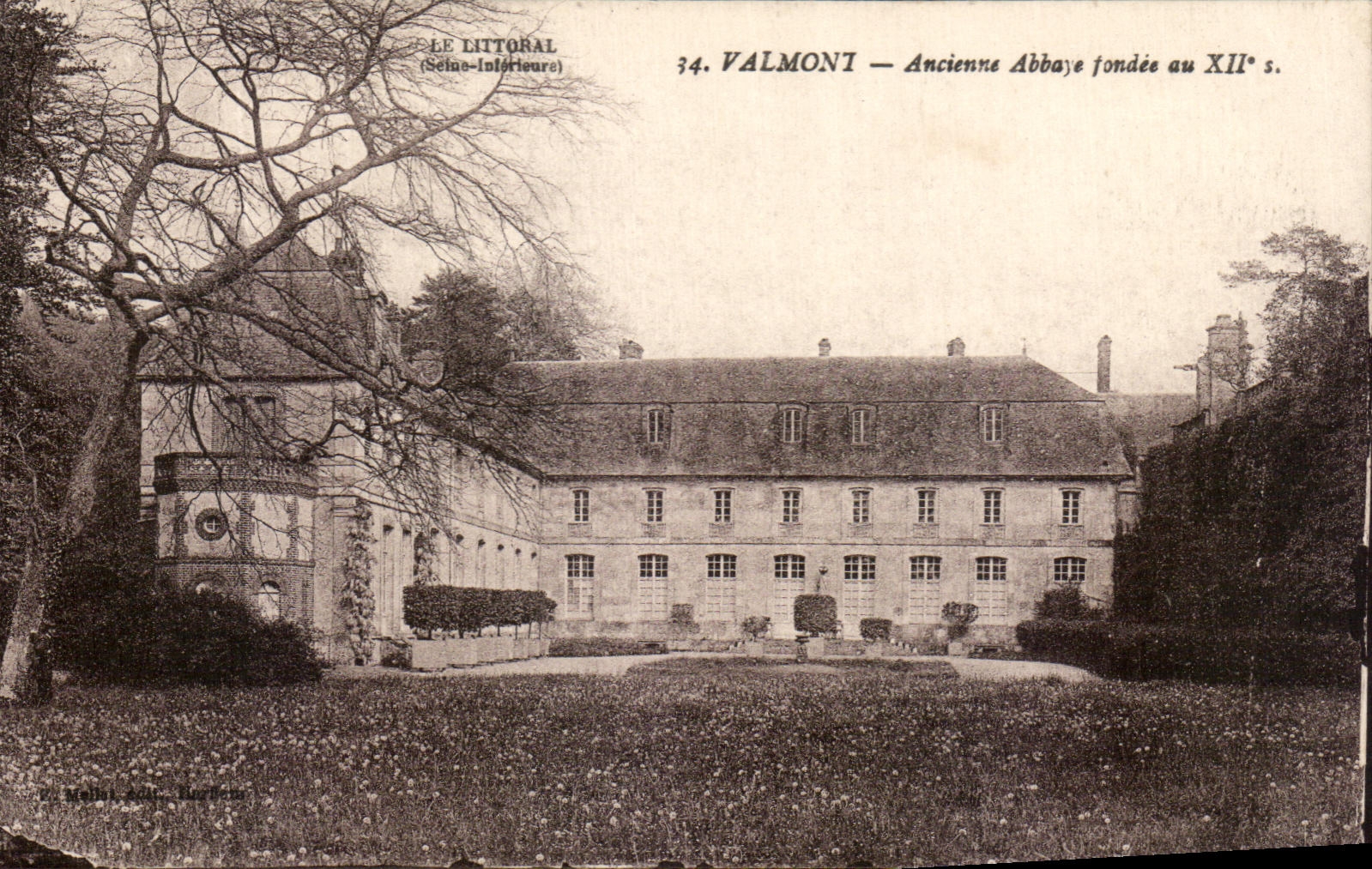 CPA Valmont Ancienne Abbaye fondee au 12eme 