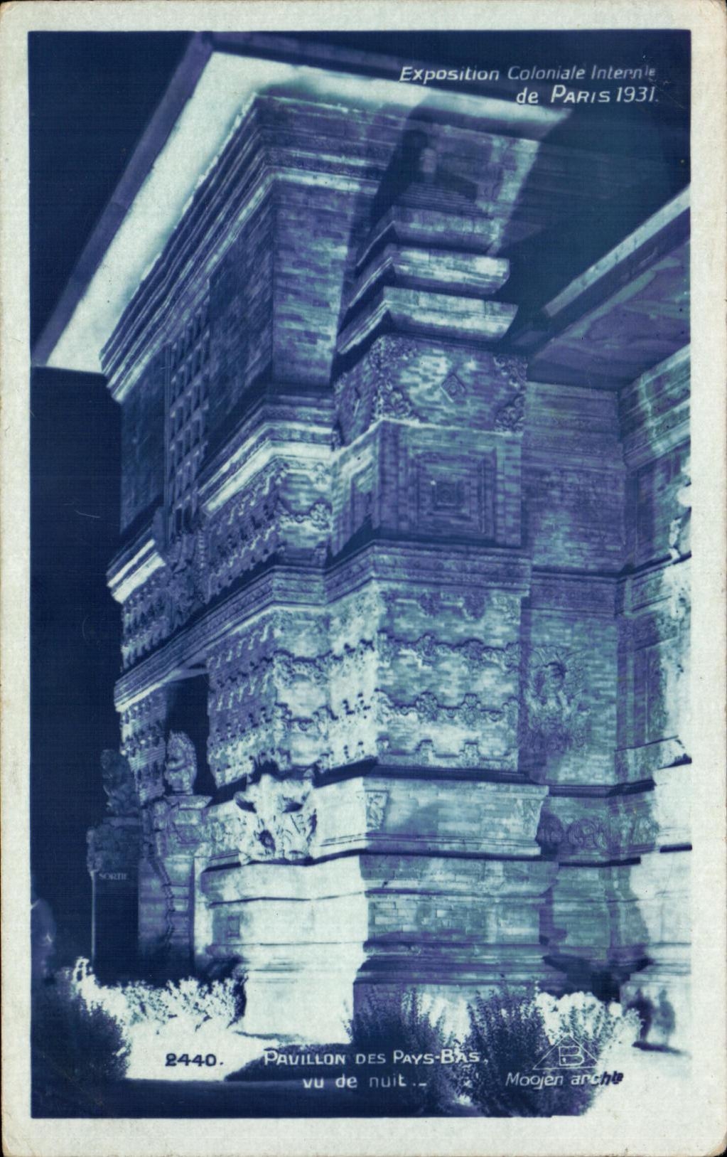 CPA Pavillon Des Bains Vu de Nuit Exposition coloniale Paris 1931