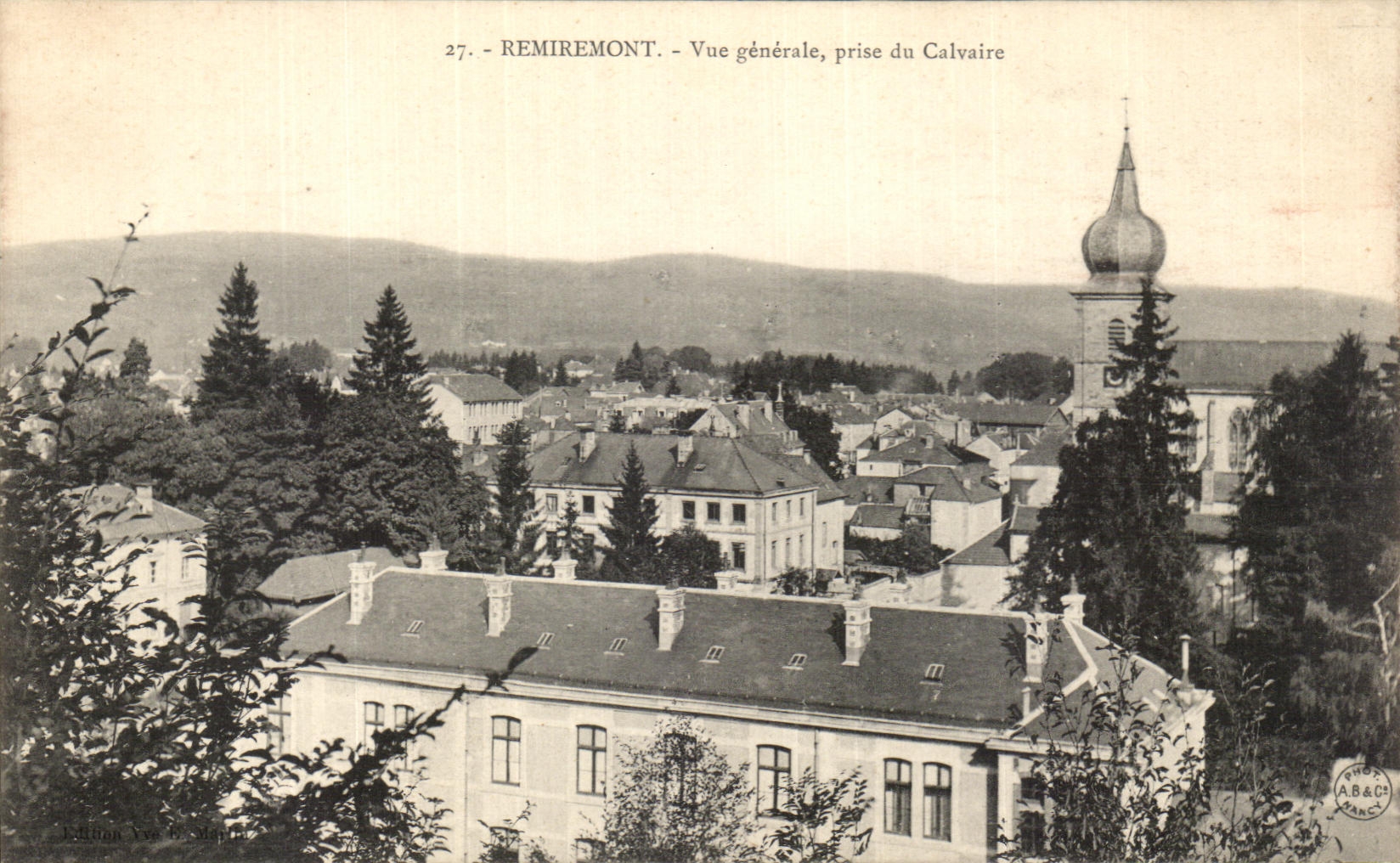 CPA Remiremont Vue Generale Prise du Calvaire