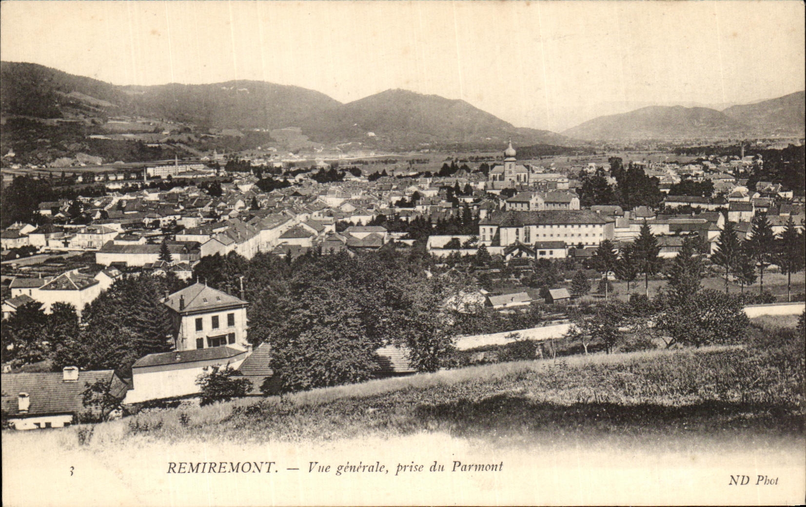 CPA Remiremont Vue Generale Prise du Parmont