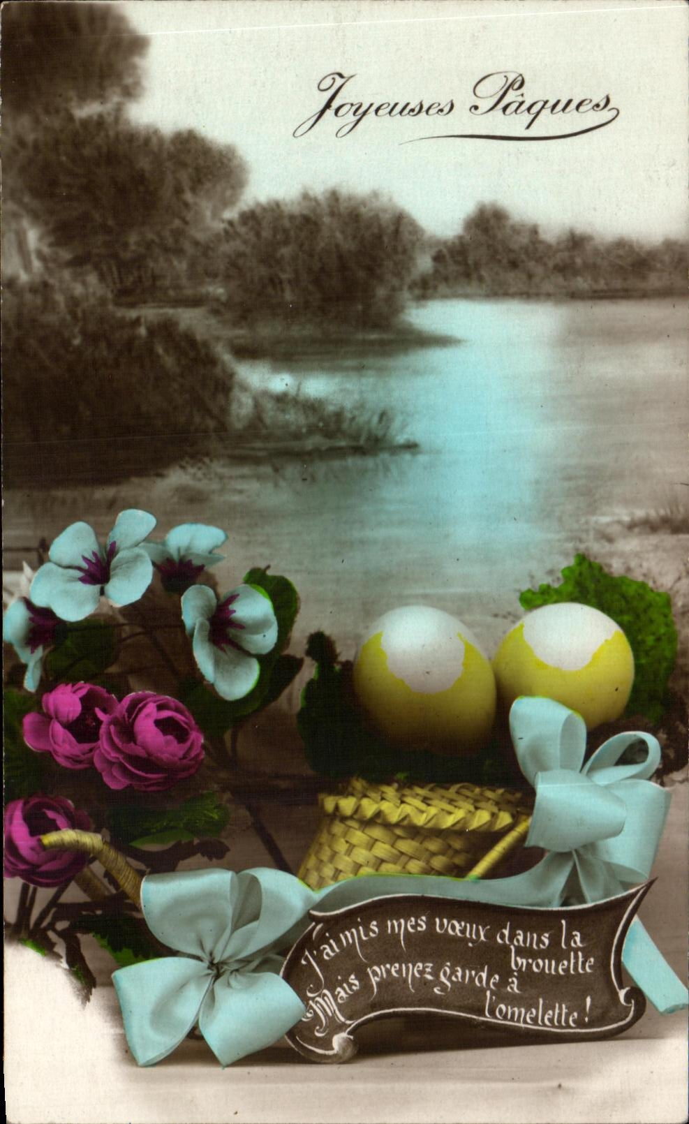 CPA Fantaisie Paques oeufs 