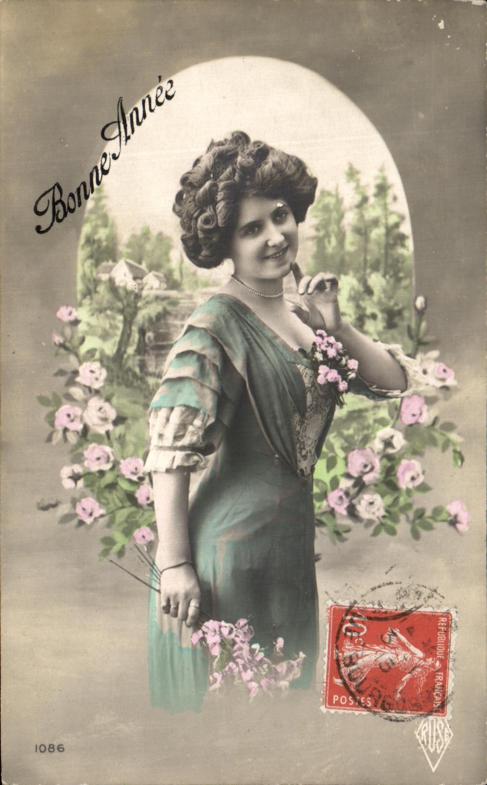 CPA Fantaisie Femme 