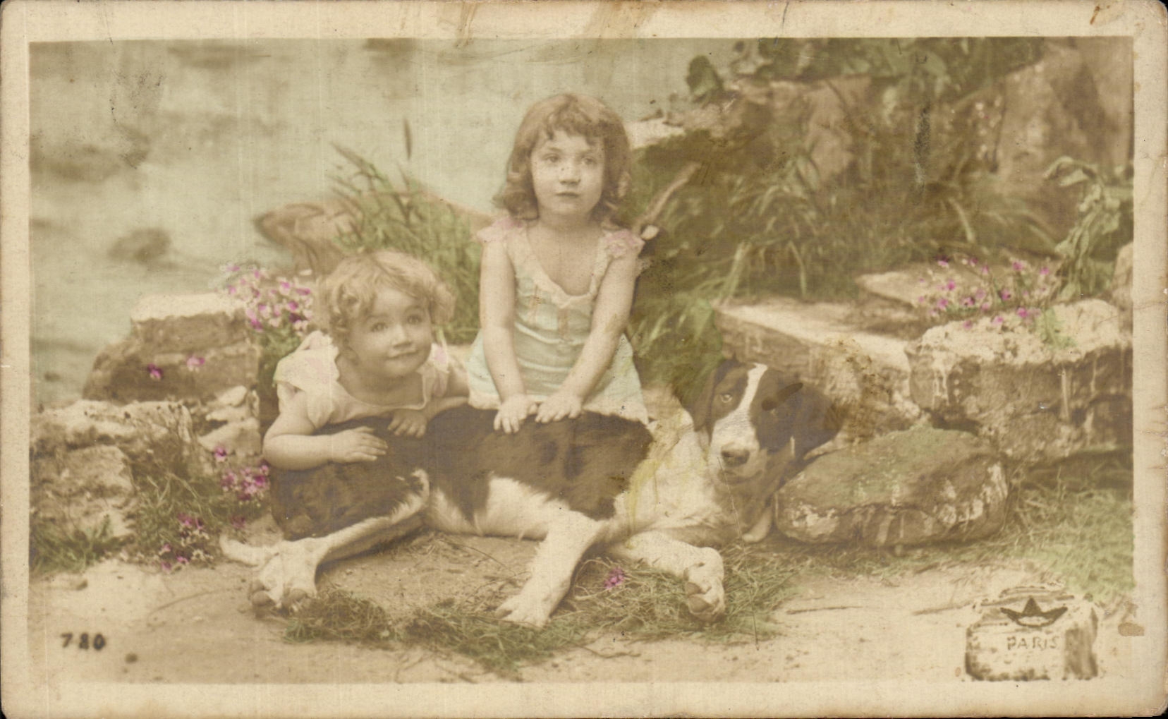 CPA Fantaisie Enfants et chien 