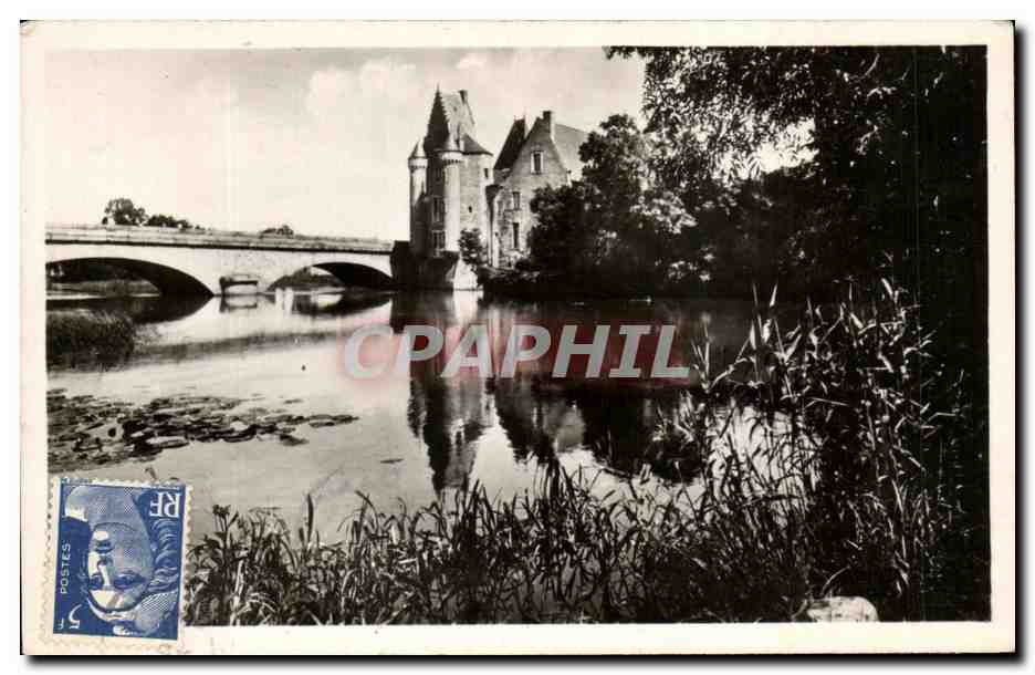 CPA La Fleche Le Loir et le Chateau des Carmes