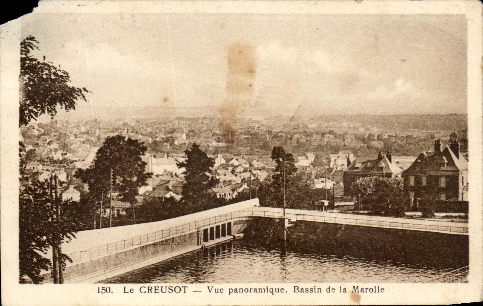 CPA Le Creusot Vue Panoramique Bassin De La Marolle