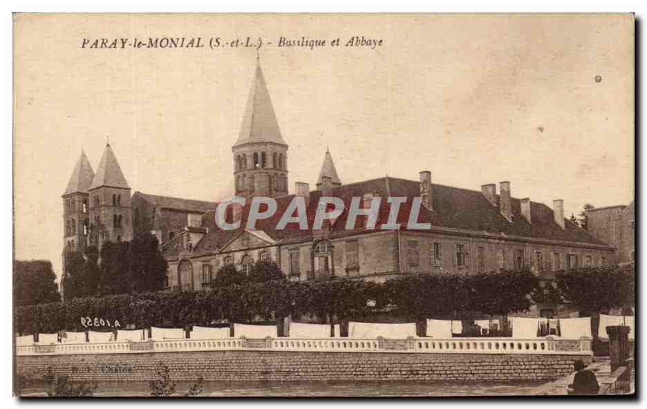 CPA Paray le Monial Bastlique et Abbaye