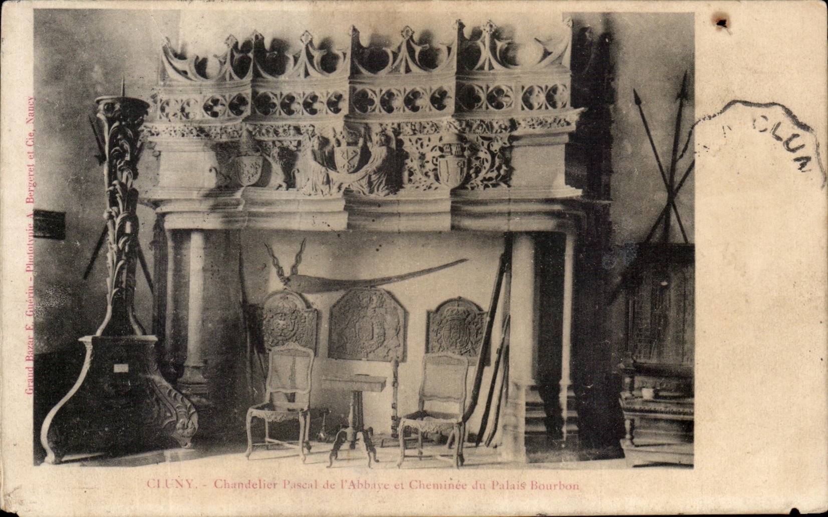 CPA Cluny Chandelier pascal de l'abbaye et cheminee du palais Bourbon 