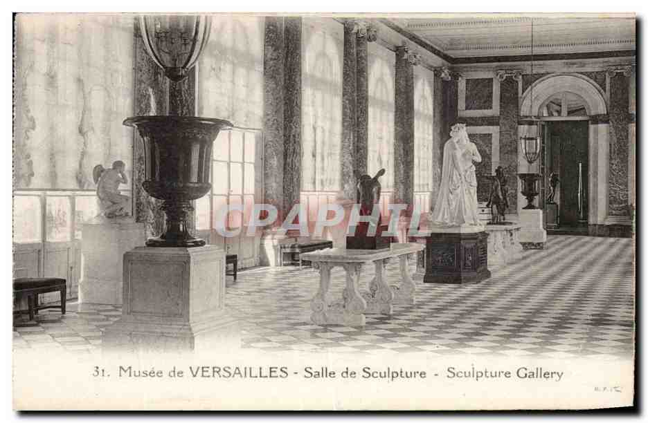CPA Musee de Versailles Salle de Sculpture 