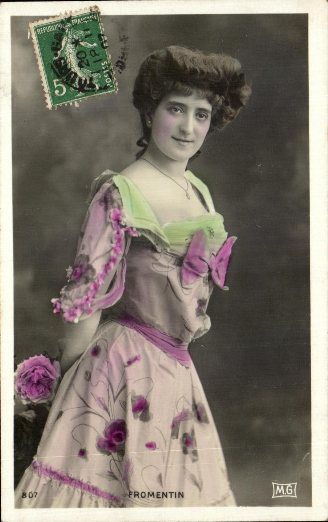 CPA Fantaisie Femme Fromentin