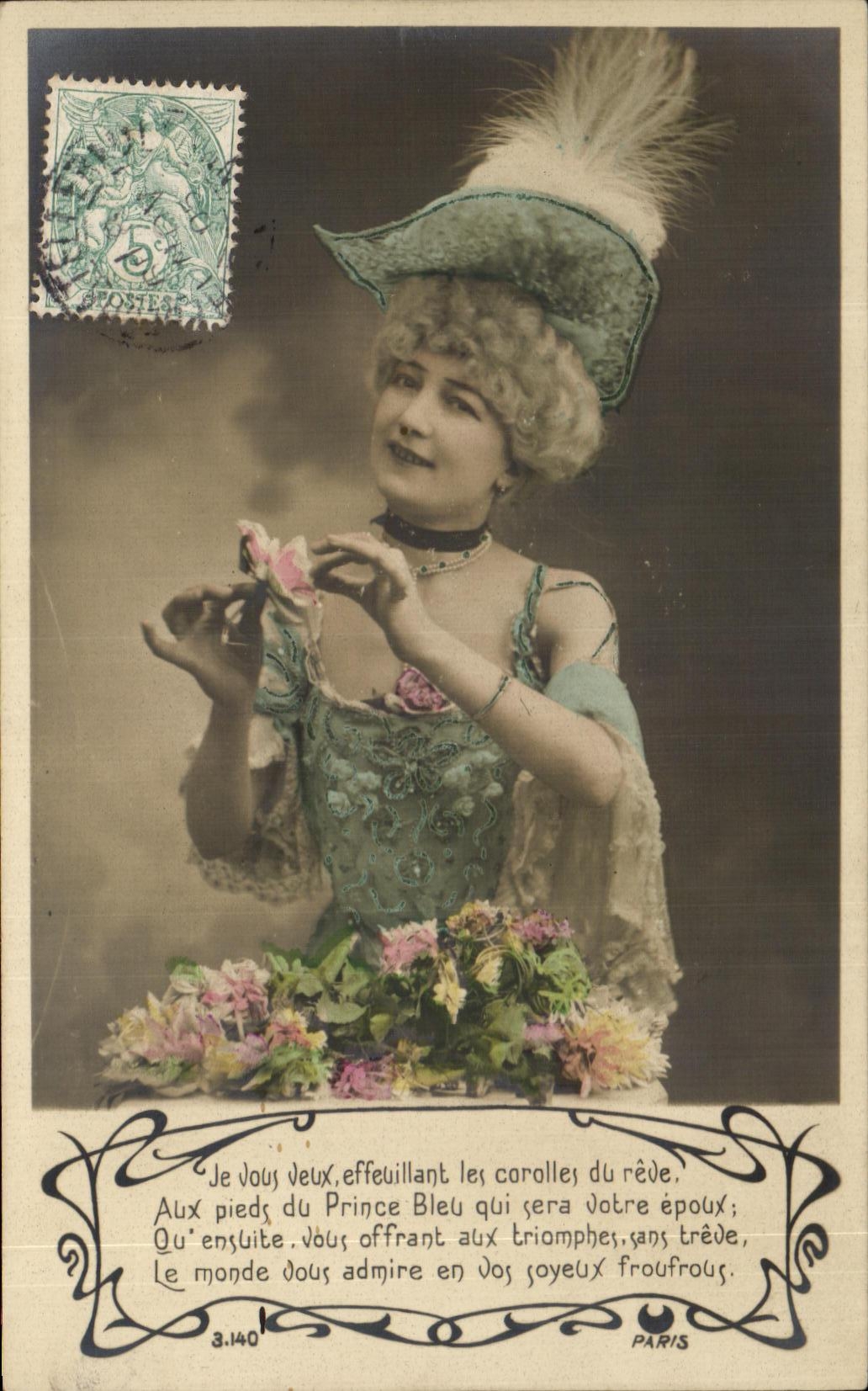 Femme en costume de scène — poème amoureux — Paris, n° 3.140