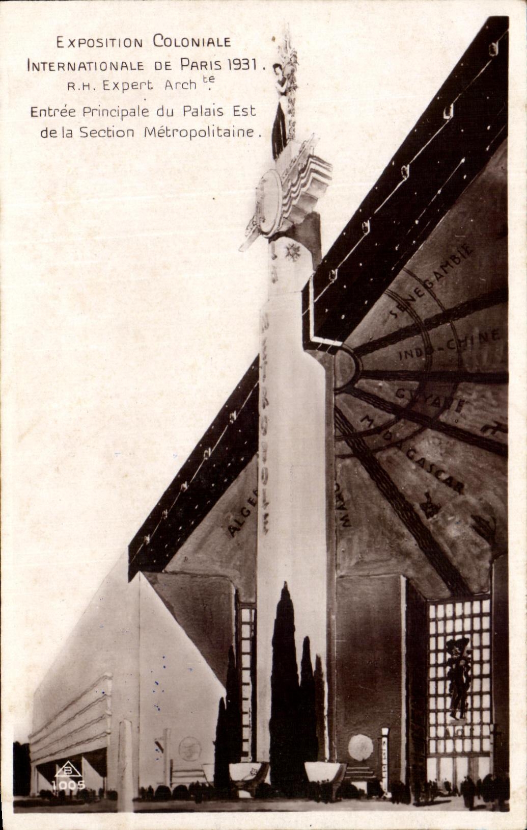 CPA Expostition Coloniale Internationale De Paris 1931 Entree Principale du Palais Est de l aection Metropolitaine