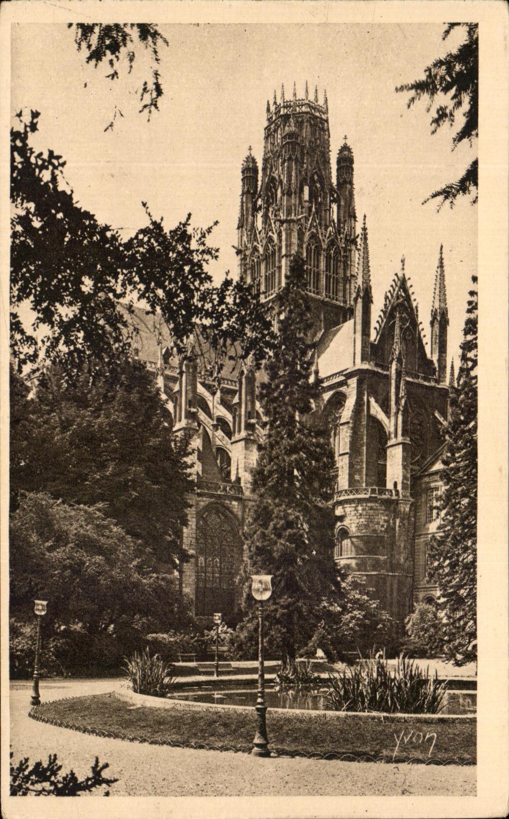 CPA La Douce France Rouen Eglise Saint Ouen
