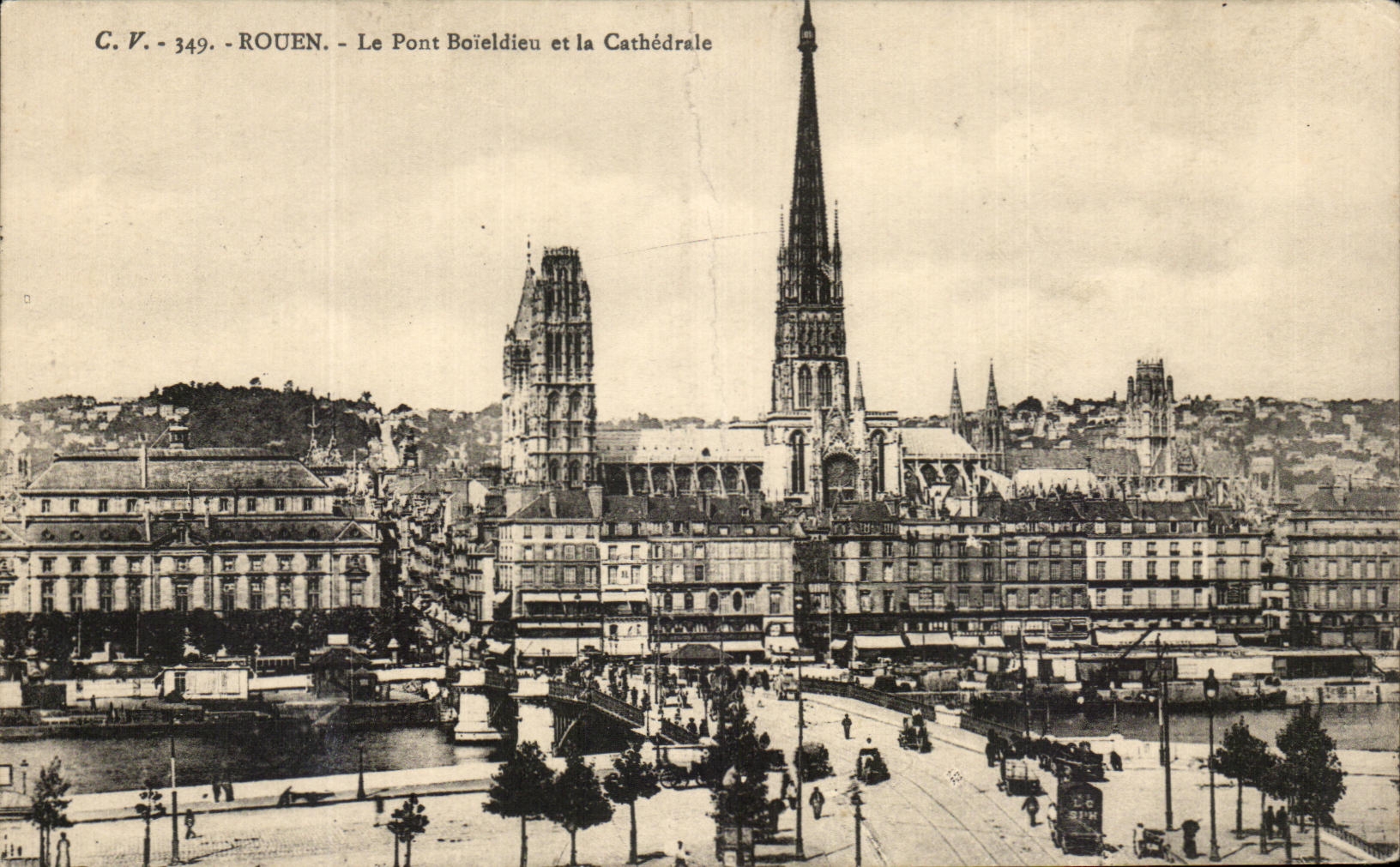 CPA Rouen Le Pont Boieldieu Et La Cathedrale
