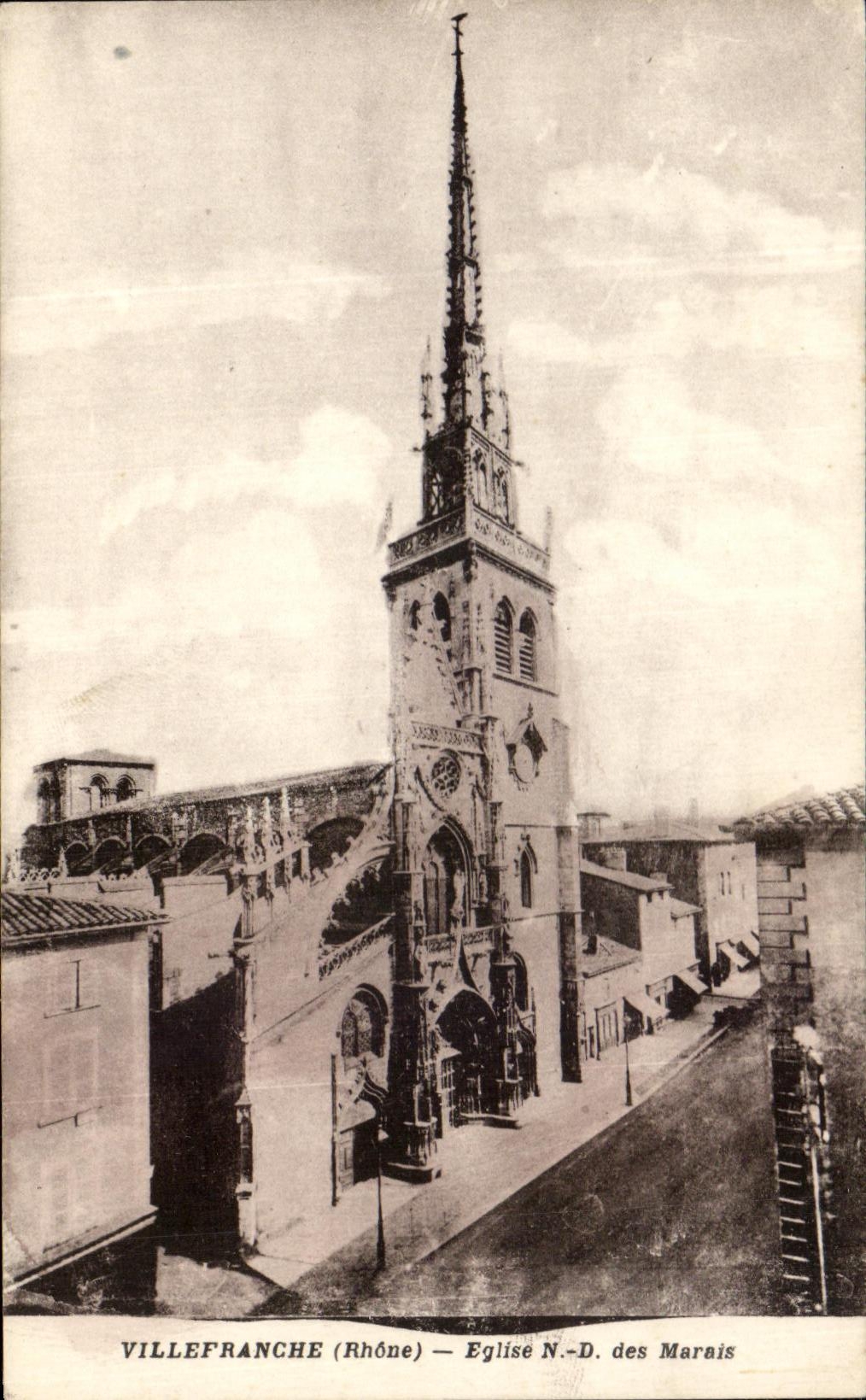 VILLEFRANCHE (Rhône) — Église N.-D. des Marais