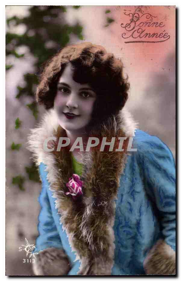 Jeune femme en manteau à col fourrure — Bonne Année — S. 3113