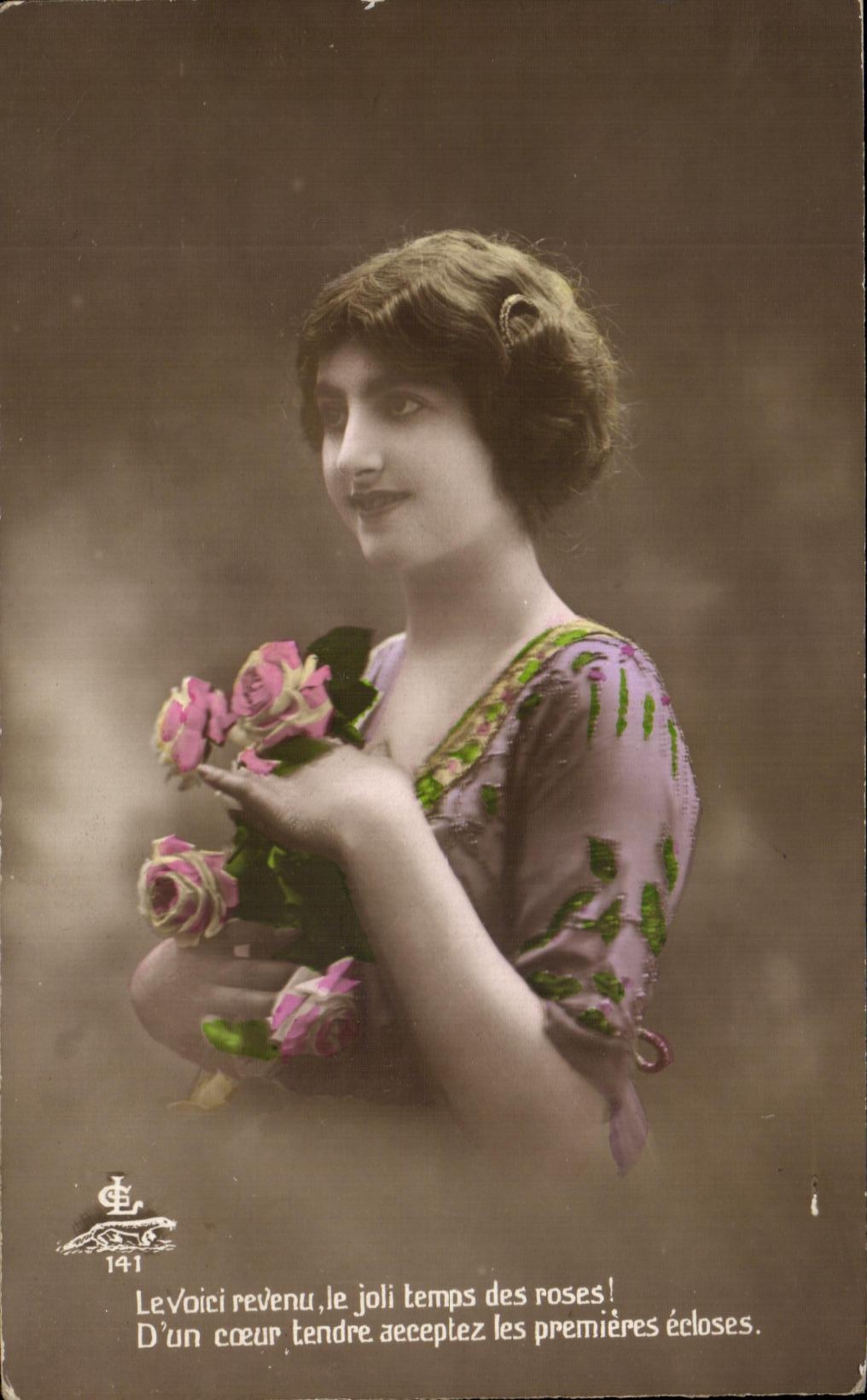 CPA Fantaisie Femme 