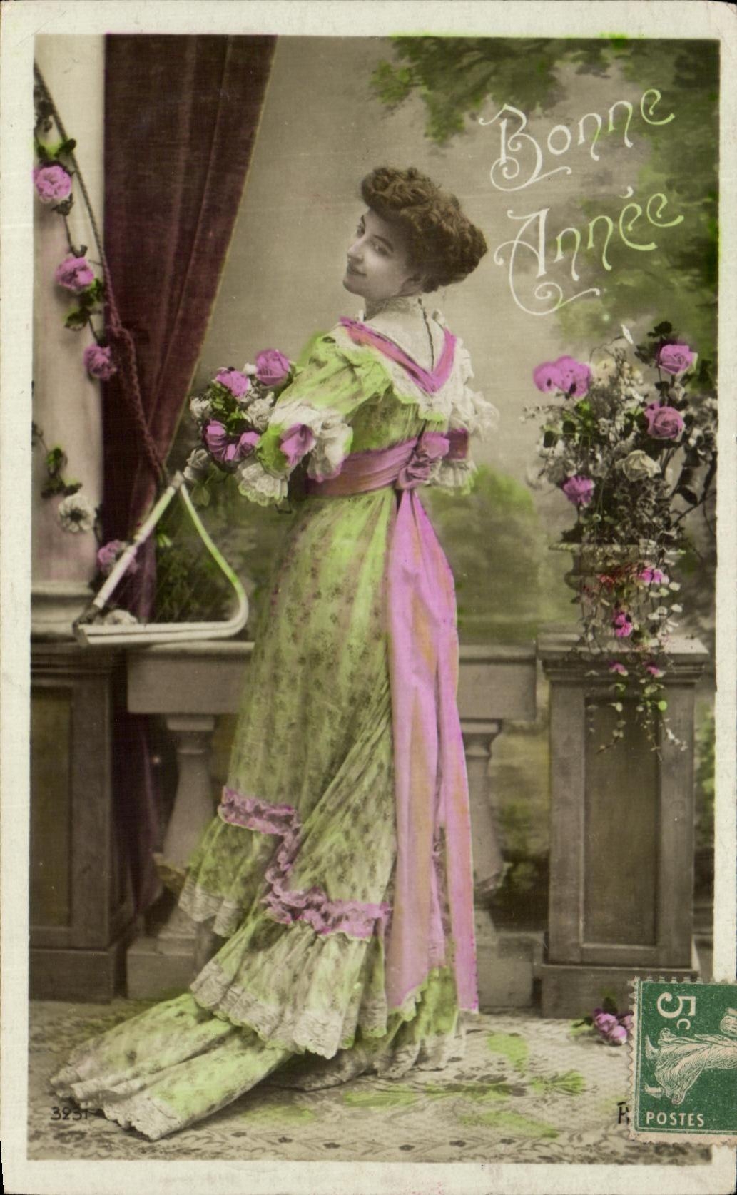 CPA Fantaisie Femme 