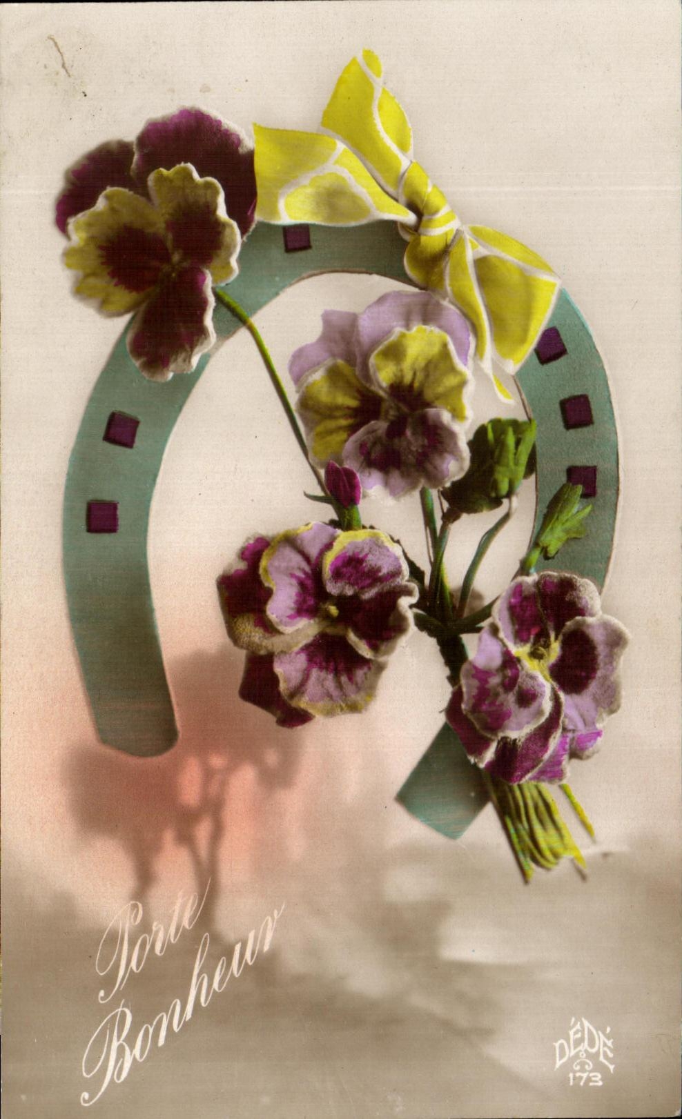 CPA Fantaisie Fleurs Fer a cheval
