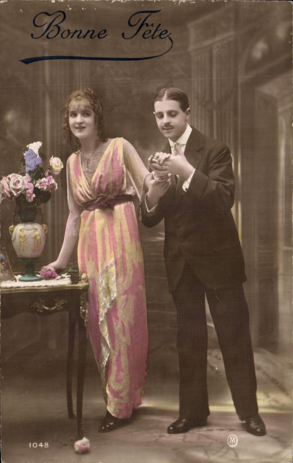 CPA Fantaisie Femme 