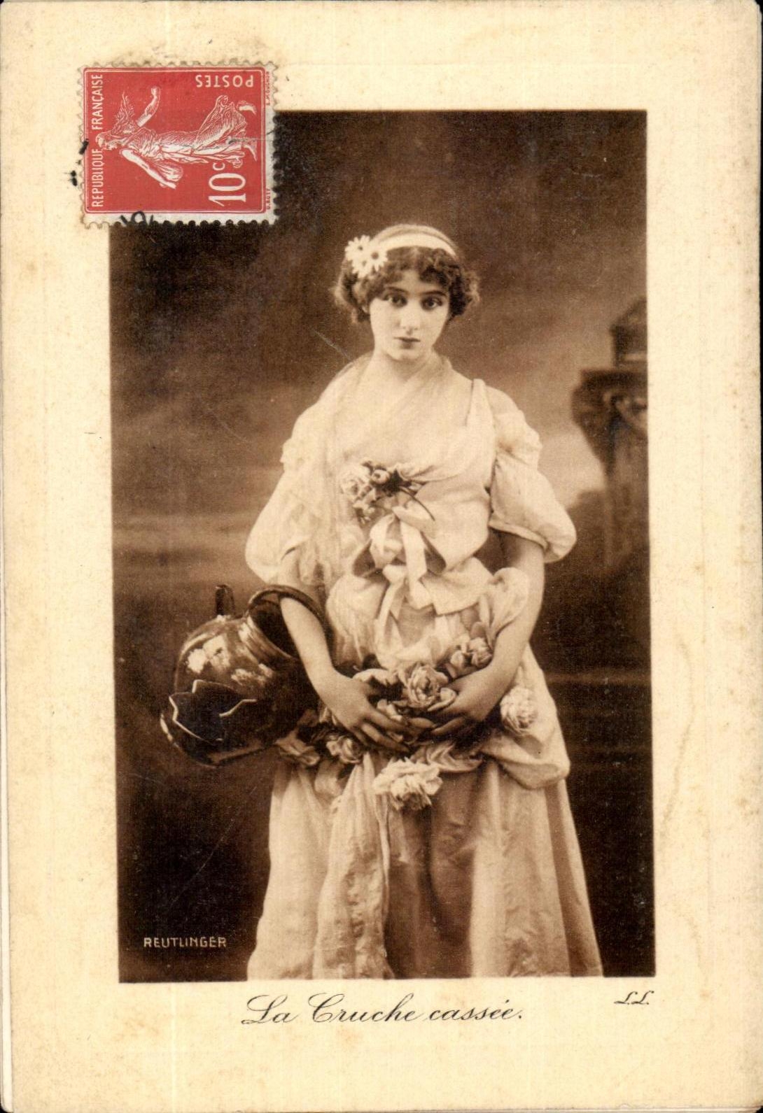 CPA Fantaisie Femme Reutlinger